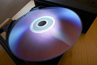 治好你的精神内耗，治愈动作类游戏《Neva》现已全平台上线